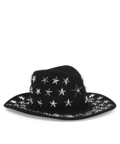 Andreaadisson.shopf5413dfb97 1